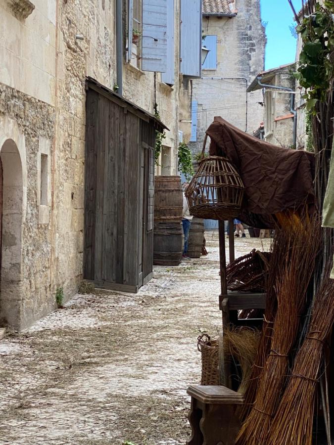 Rue Du Chateau Tarascon Kültér fotó